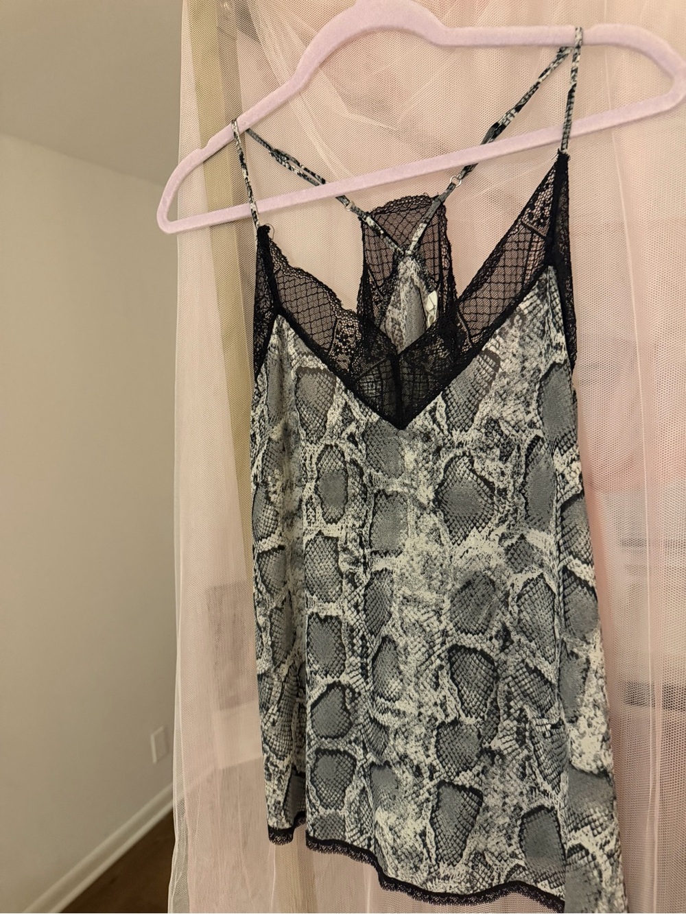 Signature Snake Print Lace-Trim Cami Top - Black/Gray